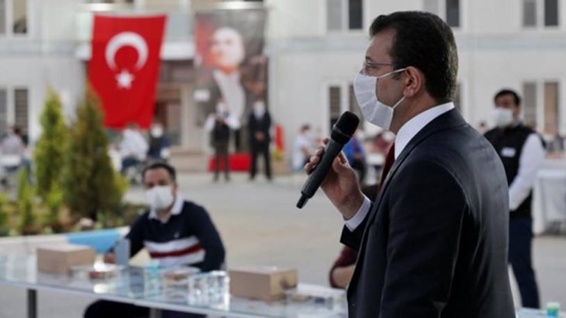Ekrem İmamoğlu metro inşaatı çalışanları ile iftar yaptı