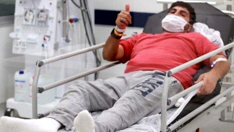 İsveç'ten ambulans uçakla getirilen Emrullah Gülüşken taburcu edildi