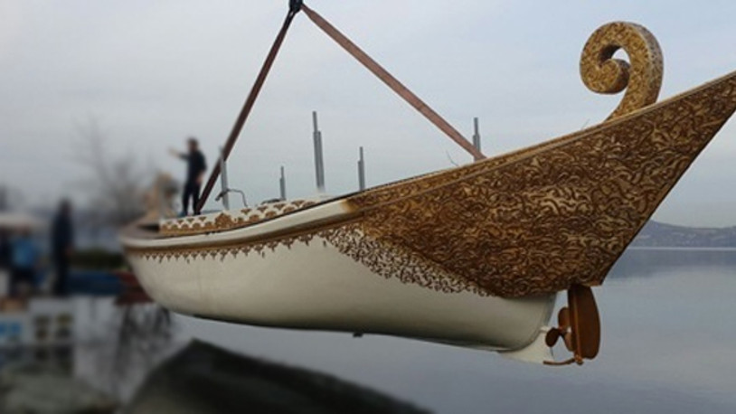 AKP'li büyükşehir belediyesinin 300 bin liraya 'saltanat kayığı' aldığı ortaya çıktı