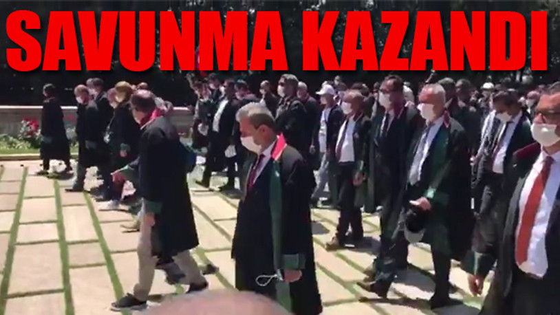 Baro başkanları direne direne Anıtkabir'i ziyaret etti