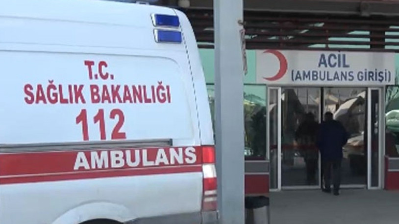 Corona şüphesiyle getirildikleri hastanede 4 doktoru darbettiler