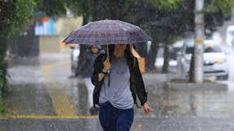 Meteoroloji'den İstanbullulara sağanak yağış uyarısı