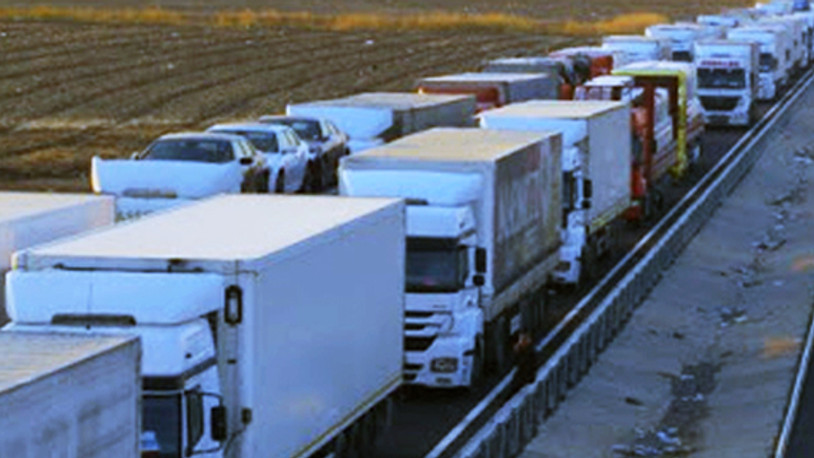 "TIR'lar sınırda ciddi bir rüşvet sorunu yaşıyor"