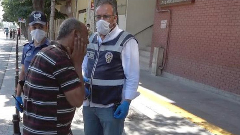 Maskesiz polise yakalandı, ceza kesilince kendisini tokatladı