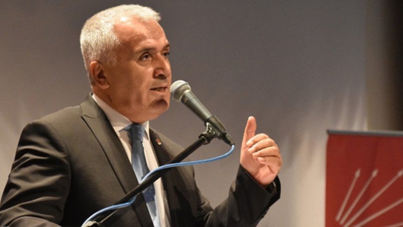 CHP'li Nihat Yeşil: İnsanlar sosyal yardıma muhtaç bırakıldı