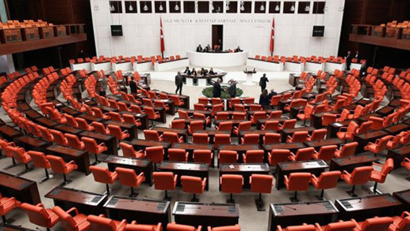 Bak-Sen başkanı Özgen: Meclis'te temaslı çaycılar çalıştırılmaya devam ediyor