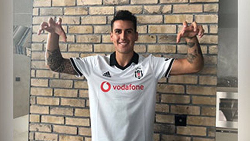 Beşiktaş'ta Enzo Roco ile yollar ayrıldı