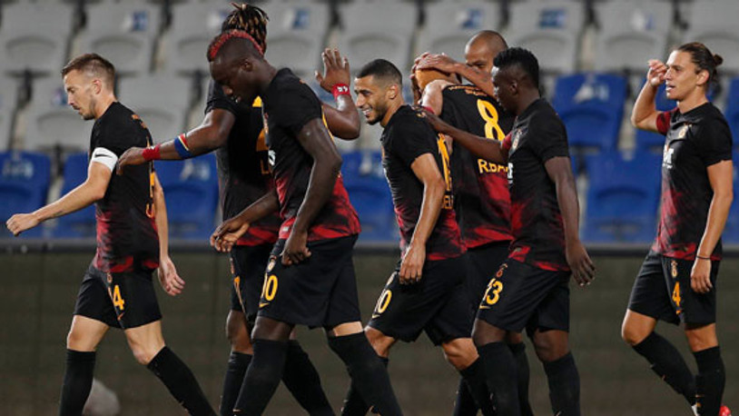 Galatasaray son şampiyonu yıktı