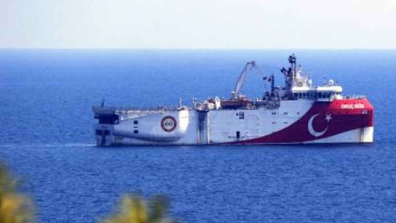 Oruç Reis, Antalya açıklarına demirledi