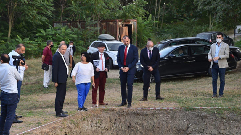 Turan Hançerli ve Polonya Cumhuriyeti Ankara Büyükelçisi, Bathonea'yı ziyaret etti