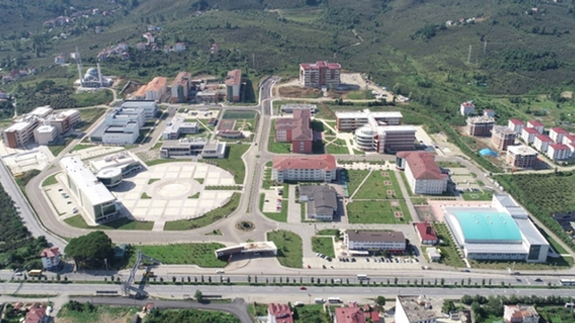 Öğrencisi ve binası olmayan okulda 13 sekreter var