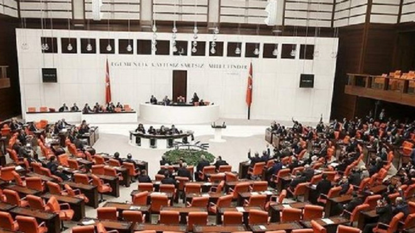 AKP'li vekil bile kıdem tazminatını kaldırmaya yeltenen torba yasayı sorguladı