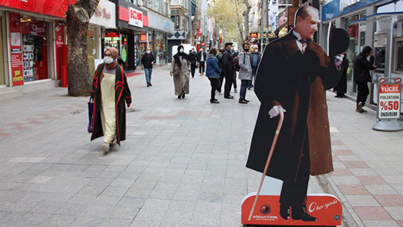 Atatürk sevgisi Kartal’ı sardı