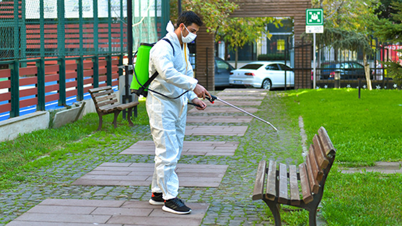 Esenyurt pandemiyle mücadeleye devam ediyor