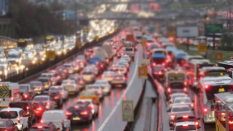 Formula 1 reklam çekimi İstanbul trafiğini kilitledi