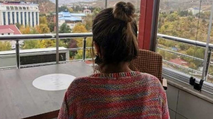 Okul masrafları için bulaşık yıkadığı iş yerinde tacize uğradı