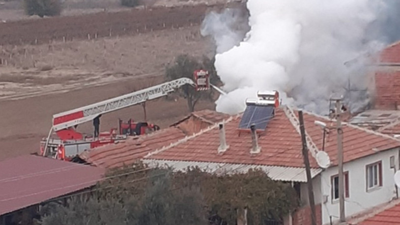 Yalnız yaşayan yaşlı kadın, evinde çıkan yangında yaşamını yitirdi