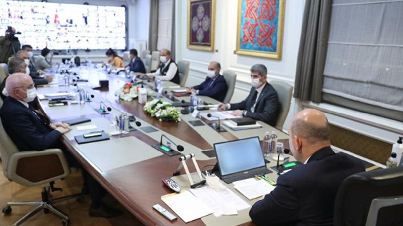 Yeni hasta ve can kaybındaki rekorun ardından İçişleri’nden kritik koronavirüs toplantısı