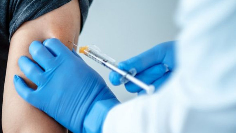 Rusya'da koronavirüs aşısı olan 20 kişi enfekte oldu