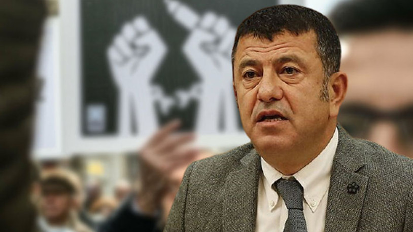 '97 gazeteci istifa etti'