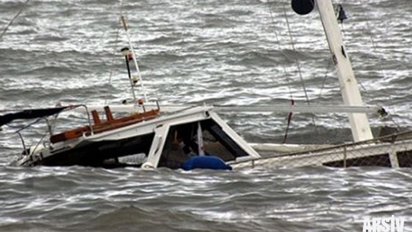 Akdeniz'de göçmen teknesi battı: En az 43 ölü