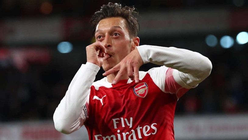 Mesut Özil'in forma numarası belli oldu