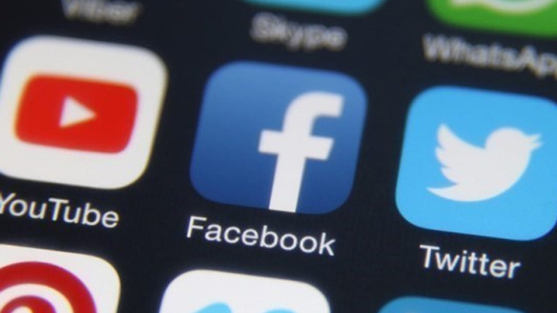 Twitter Facebook ve Youtube’un başı dertte