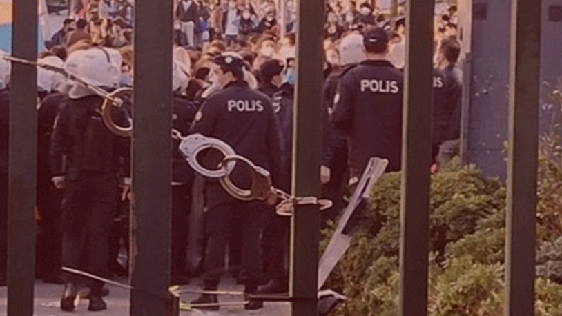 252 müzisyenden Boğaziçi'ne destek