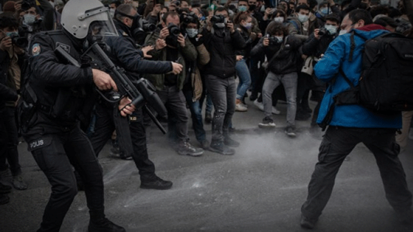 Boğaziçi eylemleri gerekçesiyle gözaltına alınan beş kişi hakkında tutuklama talebi