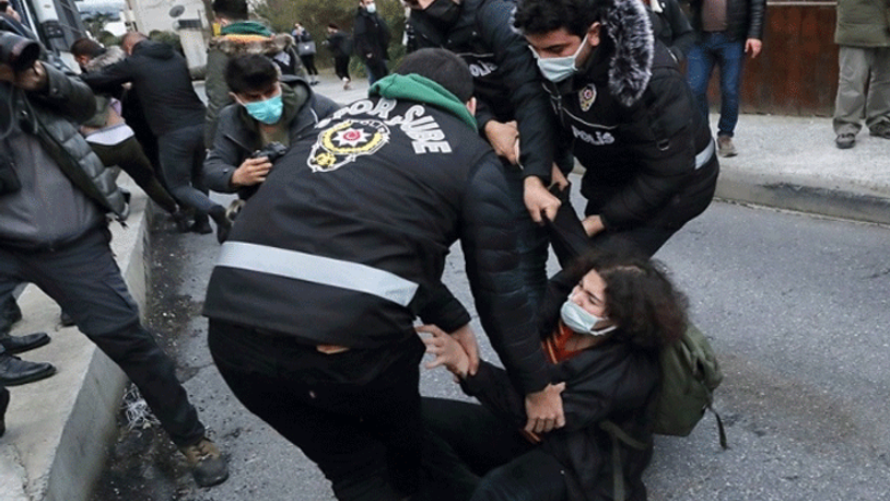 Boğaziçi protestolarında gözaltına alınan 51 kişi adliyede