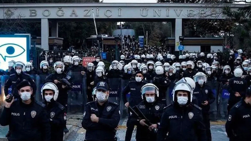 Koç Üniversiteliler Dayanışması: Boğaziçi direnişi onurumuzdur