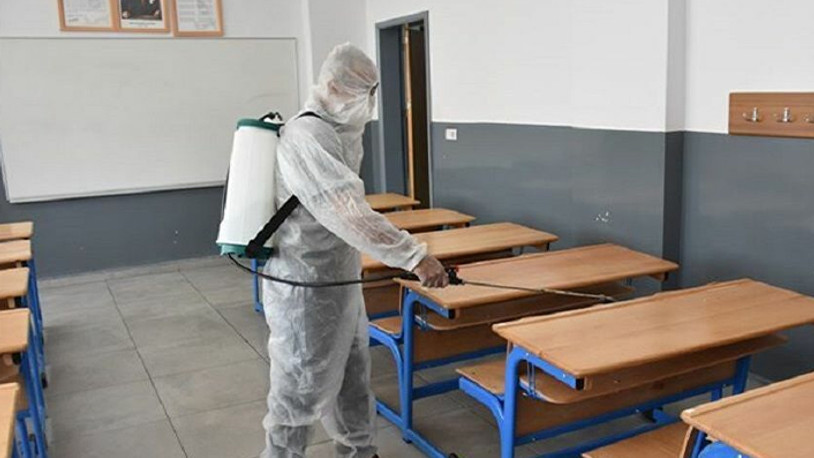 Öğretmende mutasyonlu koronavirüs tespit edildi: Öğrenciler ve aileleri gözetim altına alındı