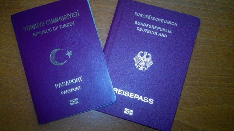 Almanya, Türkiye’ye giden çifte vatandaşların pasaportuna el koyuyor