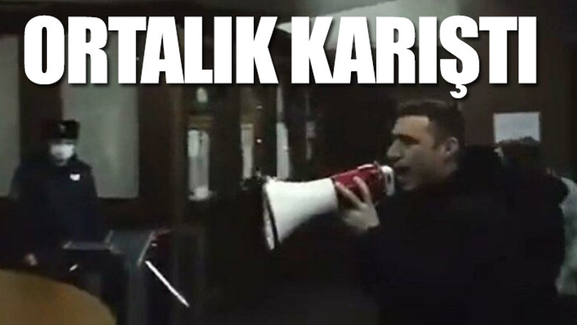 Ermenistan'da muhalifler hükümet binasını bastı