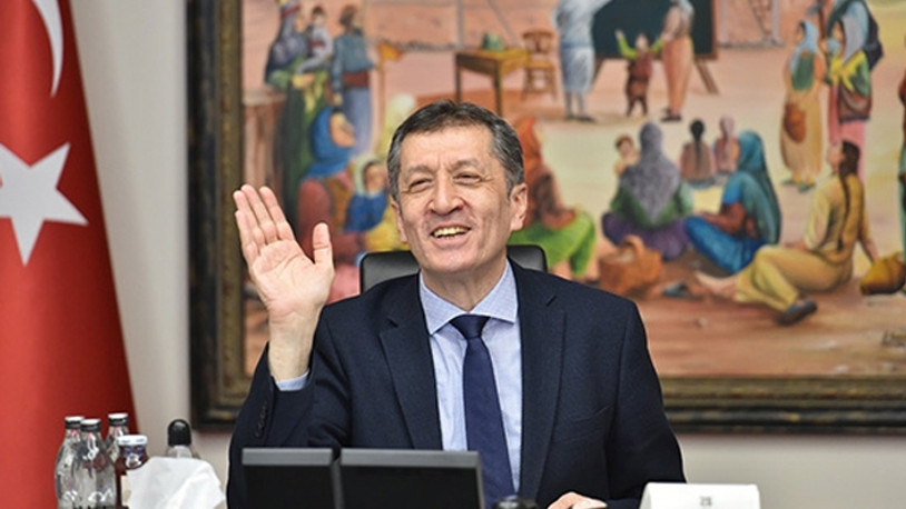 Bakan Selçuk: Herkese aynı içerik, eğitimin doğasına aykırı