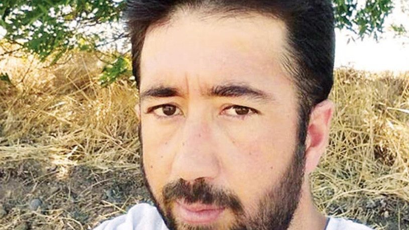 Ekrem Aydın tarafından üzerine benzin dökülerek yakılan Ayşe Aydın, yoğun bakımda uyutuluyor