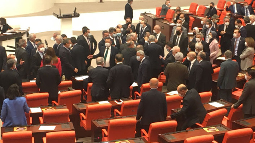 Erdoğan'ın eleştirilmesi TBMM'de tartışma çıkardı