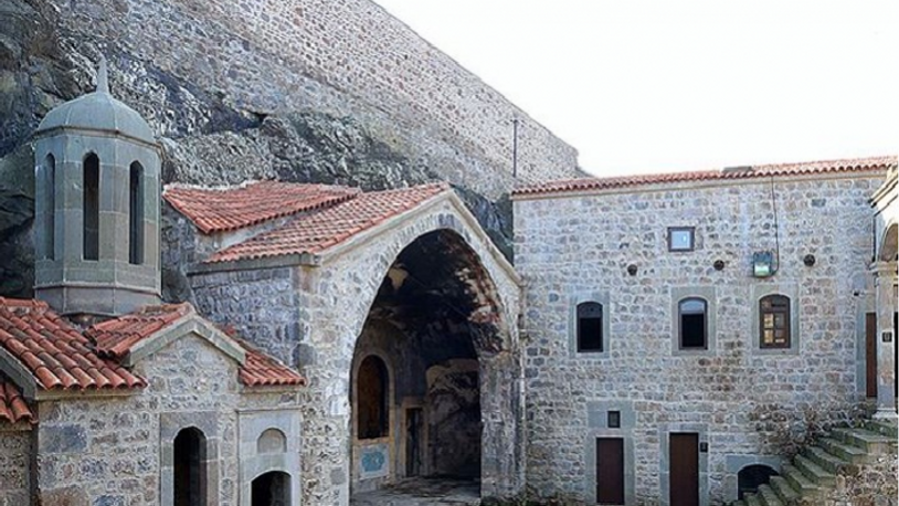 İktidarın yeni hedefi Karadeniz Manastırını tekkeye çevirmek