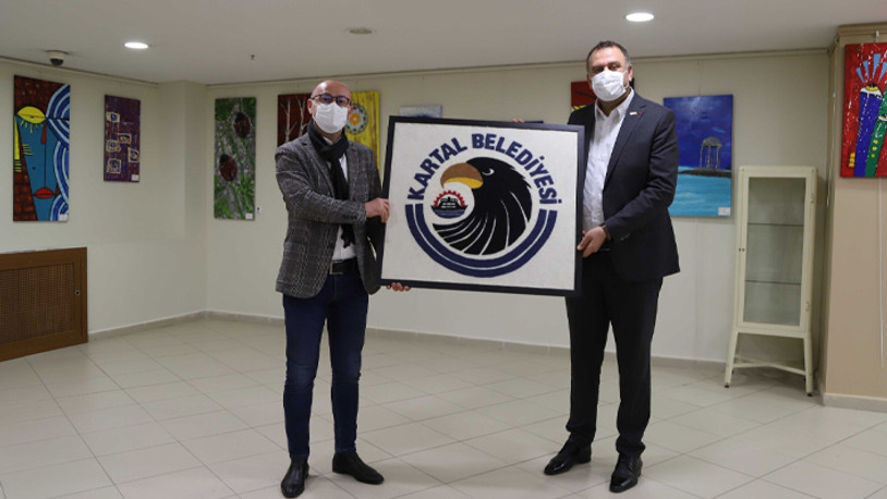 “Karantina’nın Getirdiği Renkler” Sergisi Kartal Belediyesi’nde açıldı