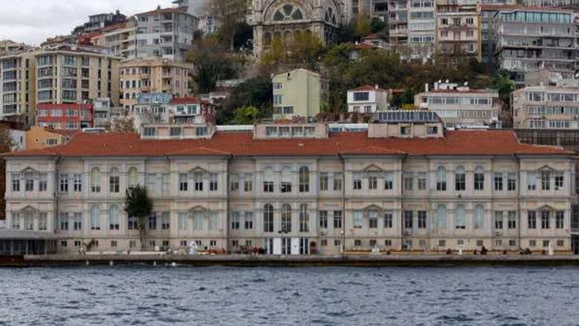 Mimar Sinan Güzel Sanatlar Üniversitesi'nin vakıflara devredildiği ortaya çıktı