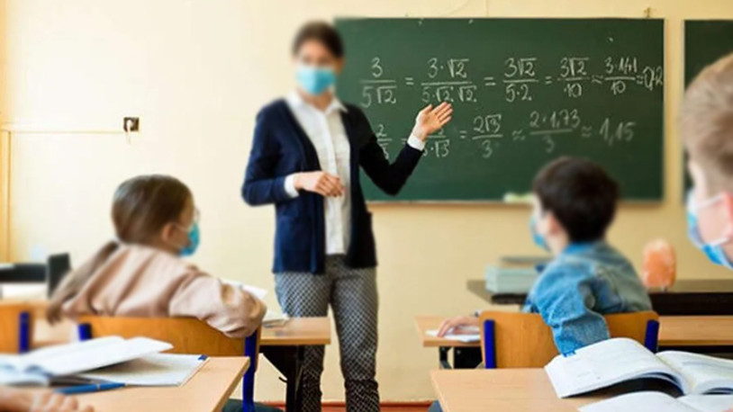 Öğretmen, 'çağın gereklerine uymuyor' dedi, hakkında 'dini değerleri aşağılama' soruşturması başlatıldı