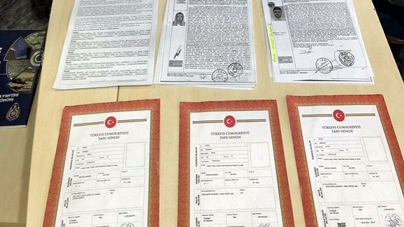 Sahte tapuyla üç villayı 75 milyon liraya satacaklardı