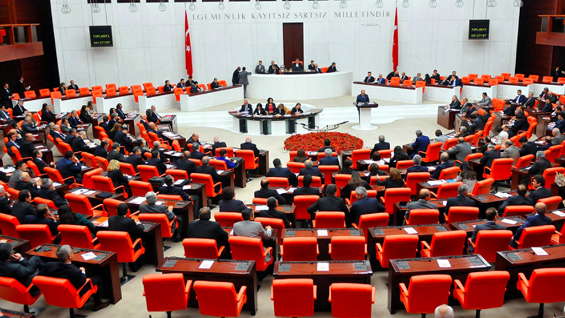 Tam liste: Koronavirüse yakalanan AKP'liler ve CHP'liler