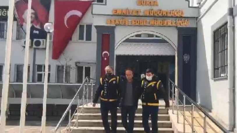 Tartıştığı kardeşini bıçaklayarak öldüren şüpheli adliyede