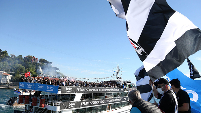Beşiktaş'ın şampiyonluk kutlamaları Boğaz'da başladı