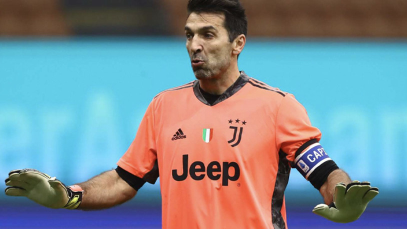 Bir devir sona eriyor: Gianluigi Buffon veda ediyor