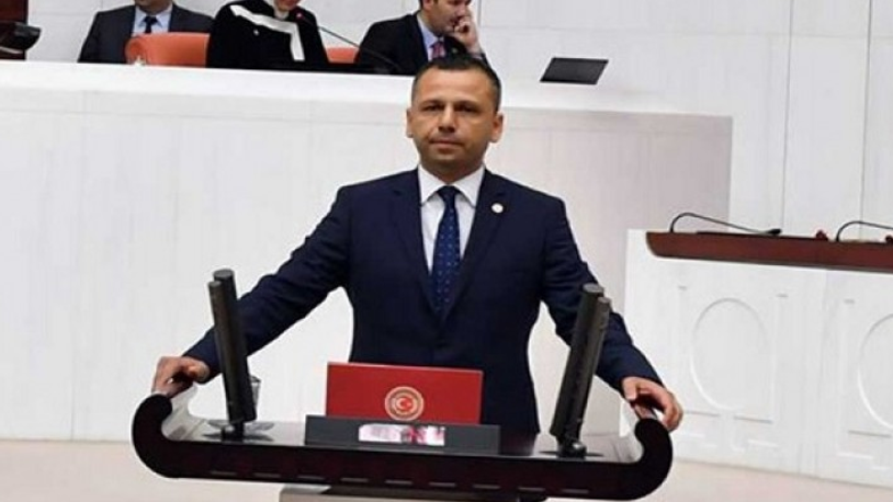 CHP’li Erbay: Yasakları fırsat bilip halkın plajını gasp ettiler