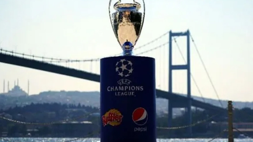 Şampiyonlar Ligi finali İstanbul'dan alınıyor mu? Kritik toplantı...