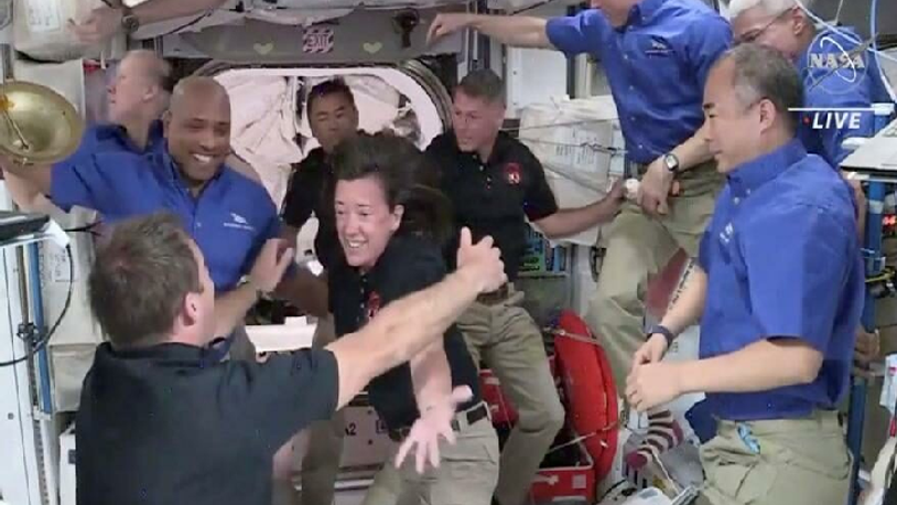 Space X ve NASA’nın gönderilen astronotlar Dünya’ya döndü