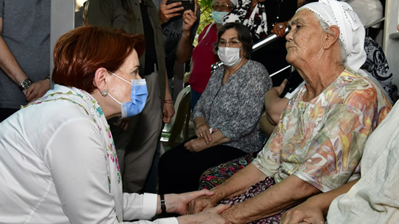 Akşener'den Görkem Hasdemir'in ailesini ziyaret